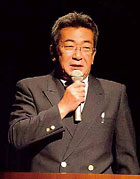 板本 孝治氏